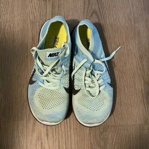 Nike free 4.0 flyknit